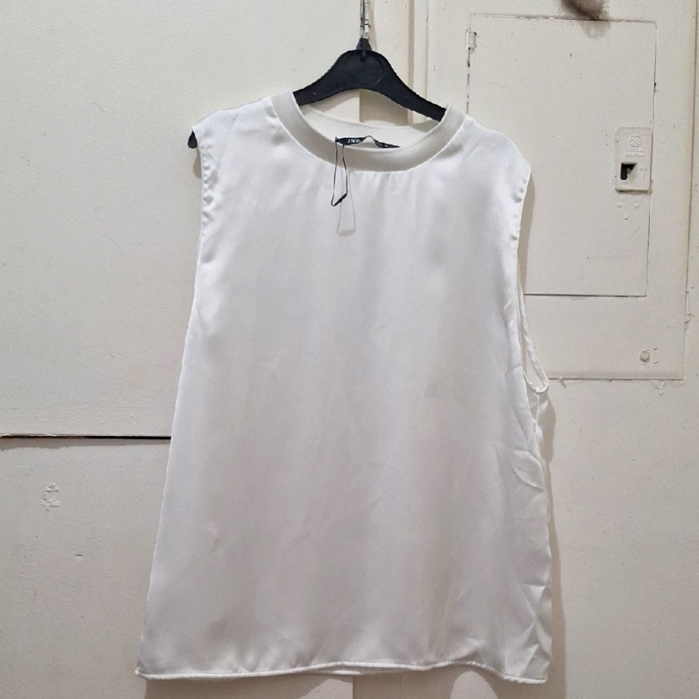 NWOT ZARA WHITE SATIN TANK TOP
